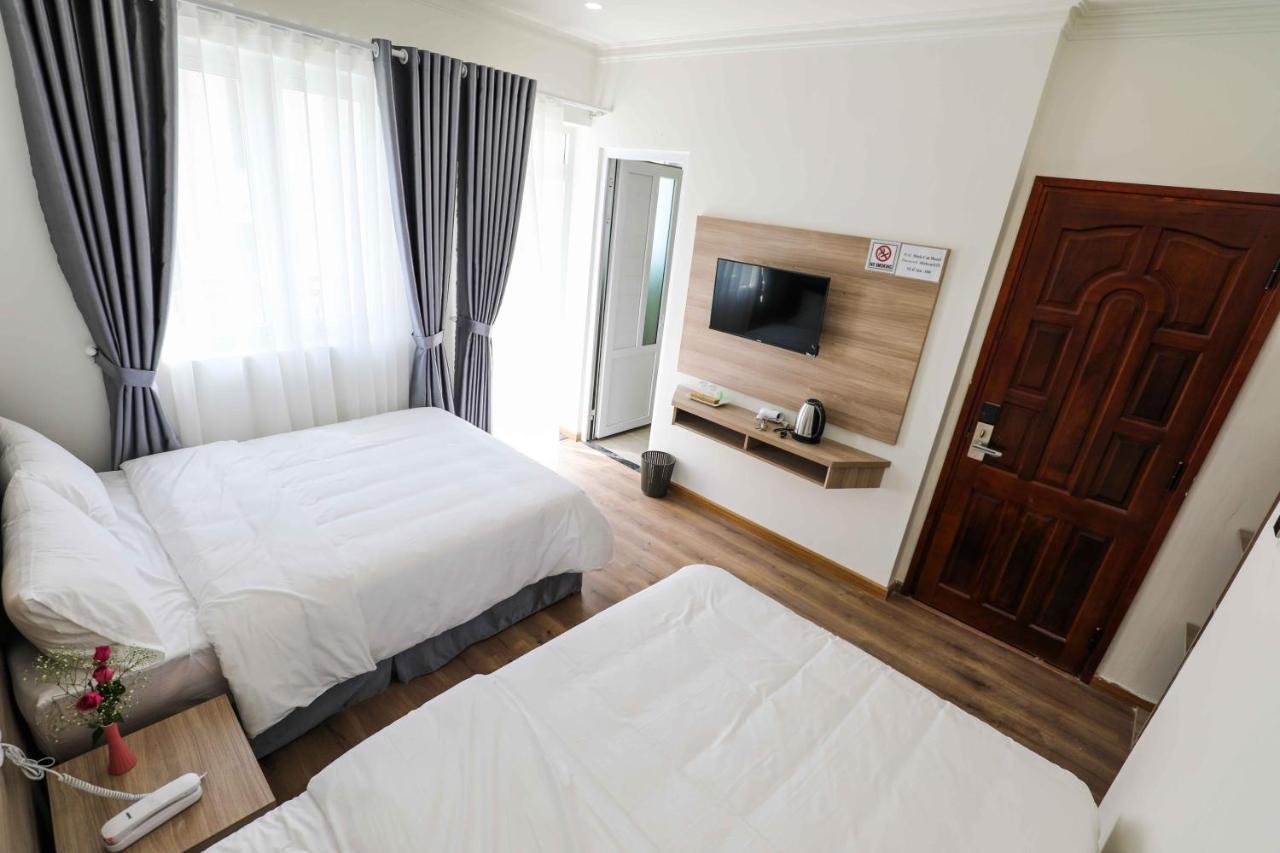 ดิญ กัต โฮเต็ล ดาลัต Hotel ดาลัด ภายนอก รูปภาพ